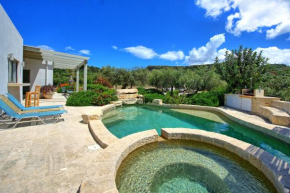 Villa Lucy by PosarelliVillas